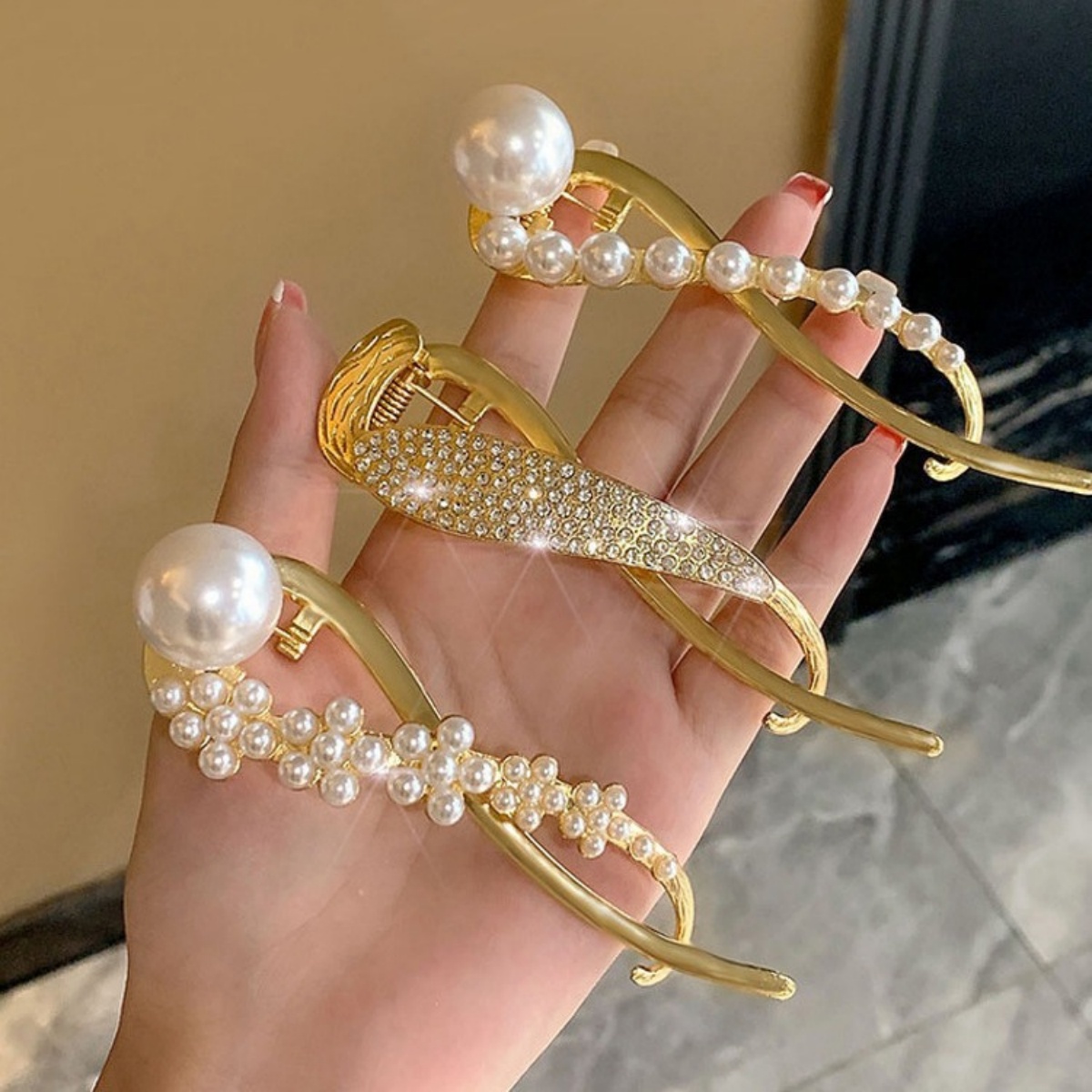 Elegante glitter parel haarcli - Korean Women Lifestyle recensie en prijs